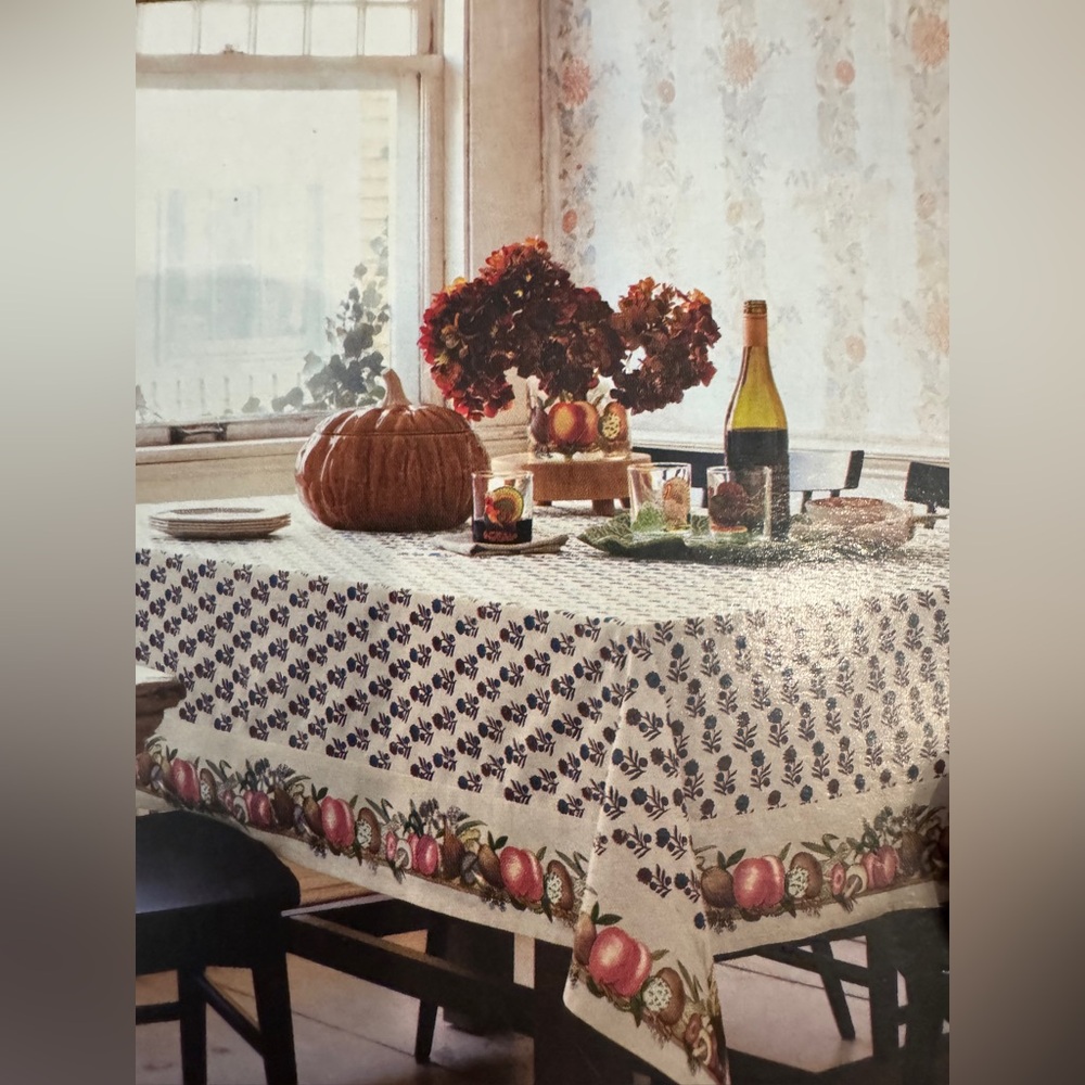 John Derian Thanksgiving table cloth - Picture 10 of 11